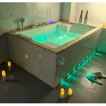 Vasca da bagno da 180x120 cm con top in legno 41 idrogetti cromoterapia e bluetooth VA149