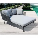 Divano letto per esterno modello "Kansas" da 139x160 cm color antracite cuscini compresi