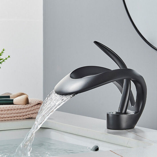 Rubinetto a collo basso per lavabo design moderno arrotondato in 5 colori RB159