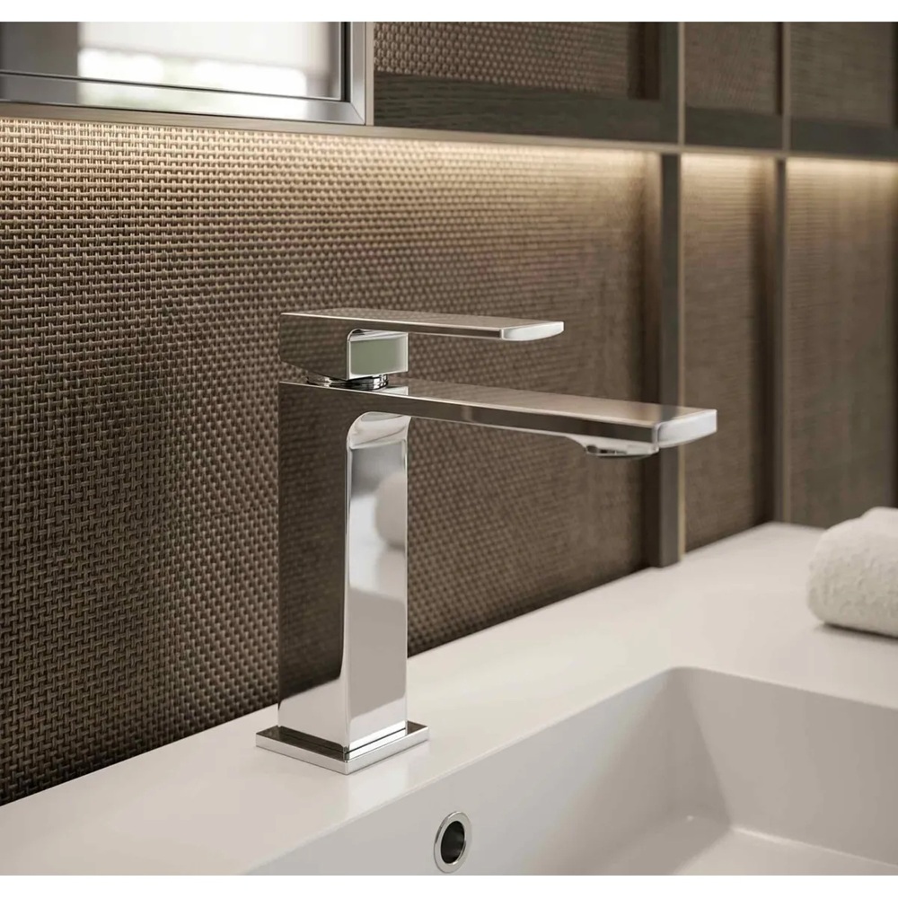 rubinetto-per-lavabo-miscelatore-moderno-squadrato-slim Rubinetto per lavabo del design moderno squadrato finitura cromata RB154