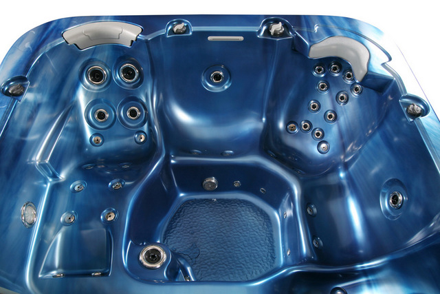 Minipiscina idromassaggio modello quadro blu 215x215x93 cm con 52 getti a 5 posti MI009