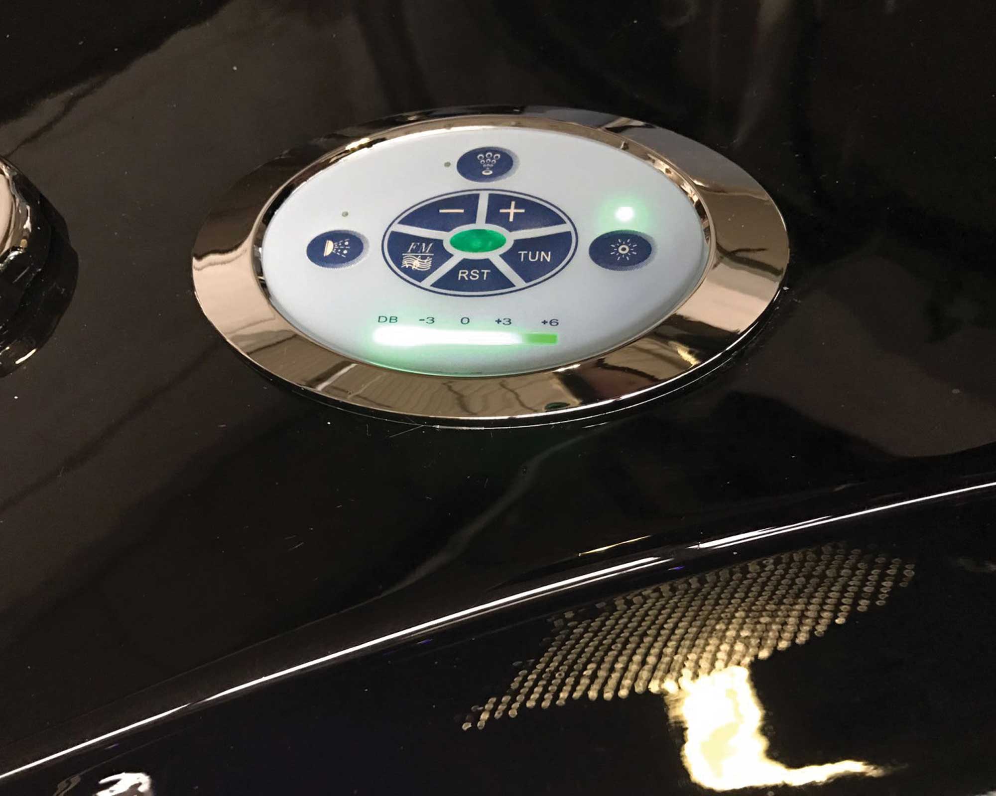 vasca_da_bagno_idromassaggio_angolare_nera_panel__1623763289_385 150x150 semicircular whirlpool bathtub with 14 jets VA95